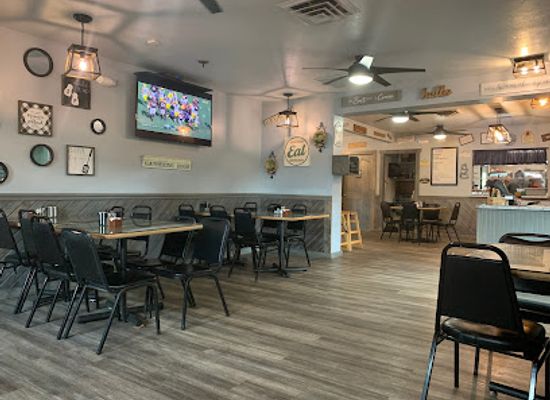 ohio/lake-erie-islands/restaurant/big-boppers-restaurant-lakeside-marblehead-oh