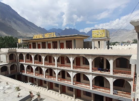 pakistan/gilgit/restaurant/green-dragon-chinese-restaurant