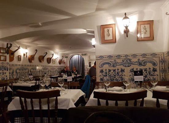 portugal/lisbon/alfama/restaurant/parreirinha-de-alfama