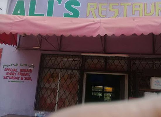 kenya/mombasa-beach/restaurant/ali-s-cafe