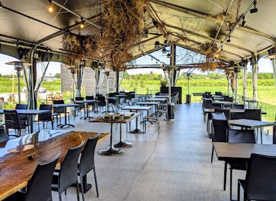 canada/okanagan/restaurant/restaurant-pearl-morissette