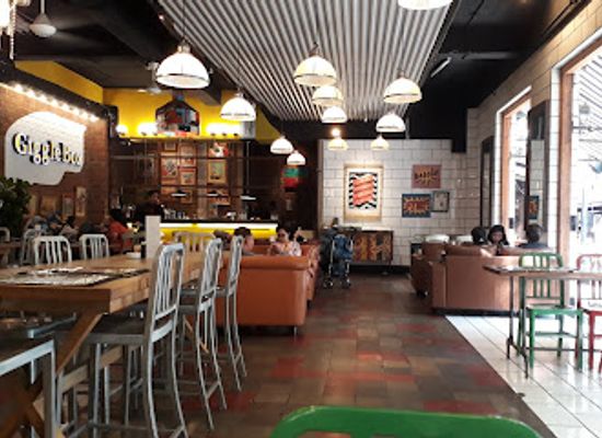 indonesia/bandung/cihampelas/restaurant/giggle-box-ciwalk-bandung