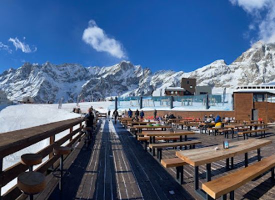 italy/cervinia/restaurant/up-restaurant