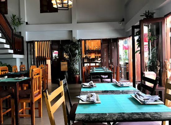 laos/luang-prabang/restaurant/cafe-toui