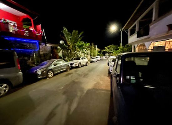 mayotte/sada/restaurant/snack-porte-rouge