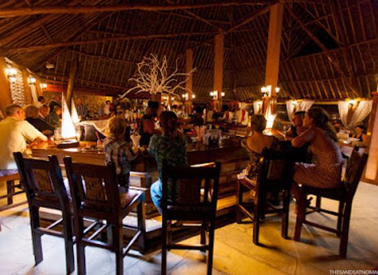 kenya/diani-beach/restaurant/nomad-beach-bar-restaurant