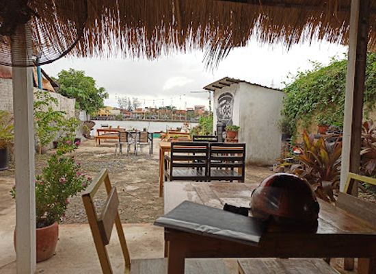 cambodia/kampot/restaurant/the-pig-pen-bbq