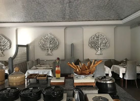 india/puri/restaurant/smoke-house