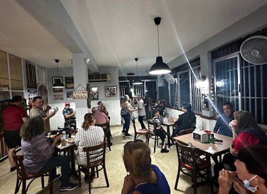 puerto-rico/bayamon/restaurant/aqui-esta-mi-pana