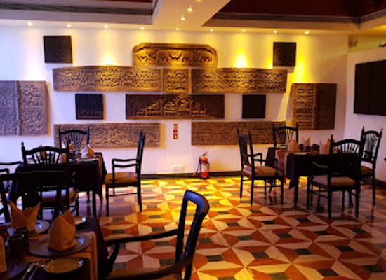 india/kochi/restaurant/ember-restaurant