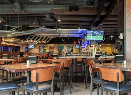 new-york/yonkers/restaurant/yard-house