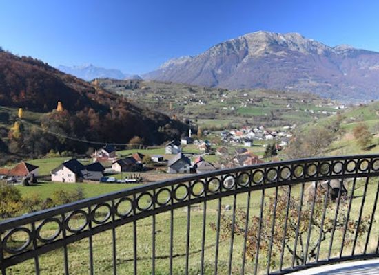 montenegro/prokletije-national-park/restaurant/1060-meet-eat-hike-tour
