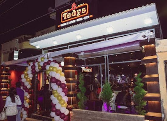ecuador/ambato/restaurant/tedys