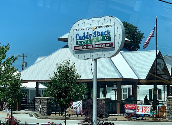 ohio/kelleys-island/restaurant/caddy-shack-square
