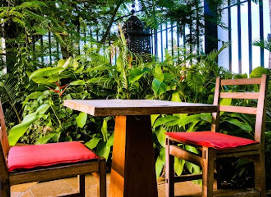 tanzania/lake-zone/restaurant/salt-restaurant