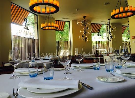spain/madrid/salamanca/restaurant/restaurante-amparito-roca