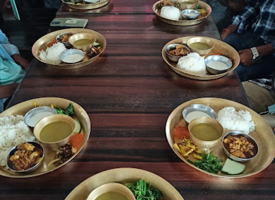 nepal/province-no-1/restaurant/hotel-rato-bhale
