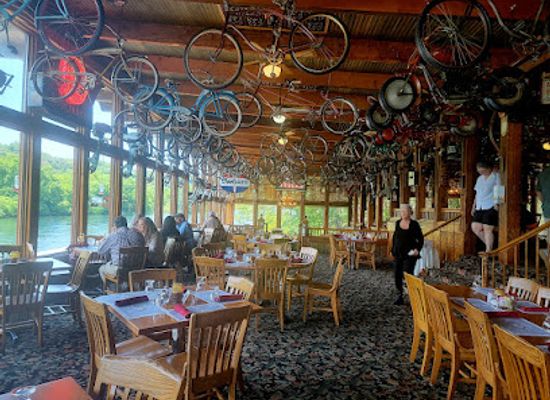 arkansas/arkansas-valley/restaurant/gaston-s-restaurant