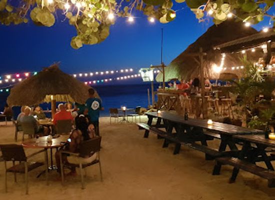 curacao/westpunt/restaurant/pirate-bay-curacao-beach-club-and-restaurant