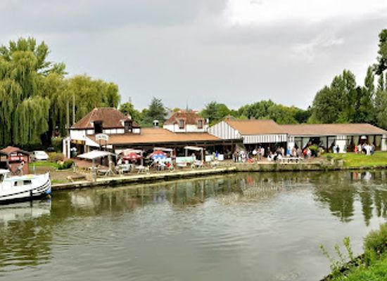 france/picardy/restaurant/auberge-le-pre-porus