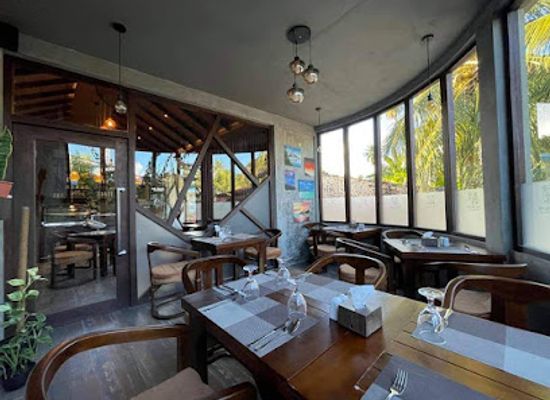 maldives/gaafu-alif-atoll/restaurant/the-village-cafe-restaurant