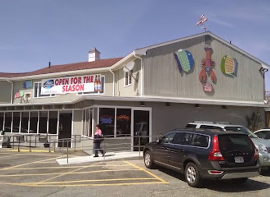 massachusetts/gloucester/restaurant/lobsta-land-restaurant