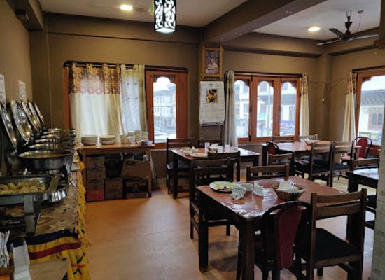 bhutan/paro-valley/restaurant/ama-buffet-restaurant