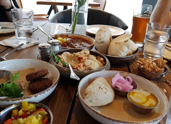 israel/nazareth/restaurant/luna-bistro