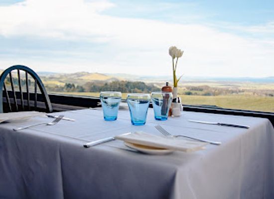 australia/eastern-victoria/restaurant/promontory-restaurant-and-winery