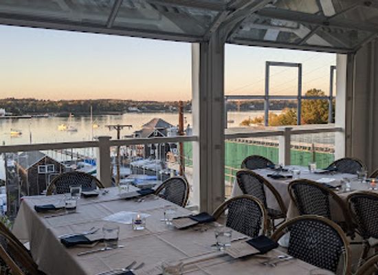 new-jersey/red-bank/restaurant/26-west-on-the-navesink