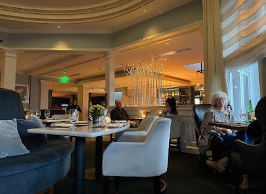 new-hampshire/rockingham-county/restaurant/salt-kitchen-bar