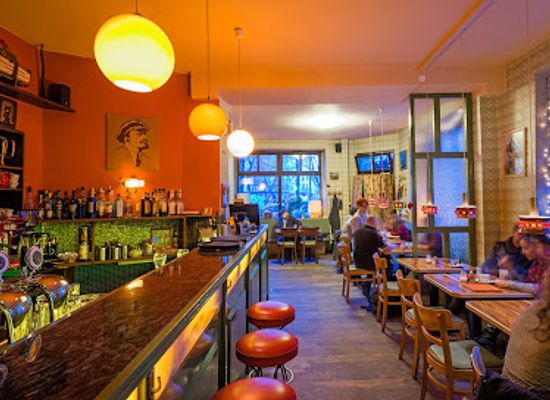germany/berlin/friedrichshain/restaurant/cafe-datscha