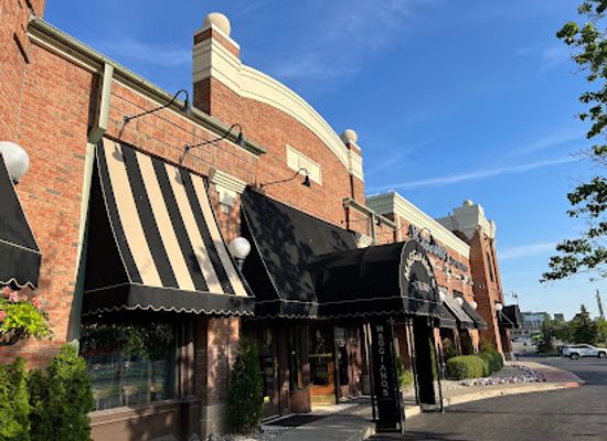 indiana/east-central-indiana/restaurant/maggiano-s-little-italy