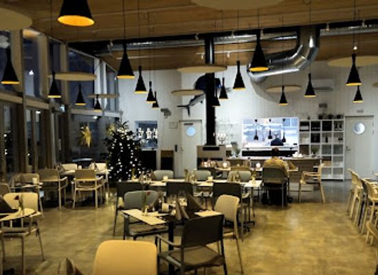 finland/ostrobothnia/restaurant/faros-restaurant-ship