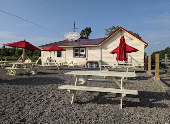 new-york/finger-lakes-region/restaurant/f-l-x-wienery