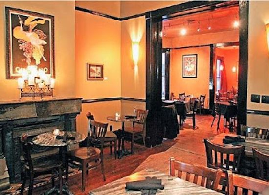 iowa/des-moines/downtown-des-moines/restaurant/aposto-at-the-scala-house