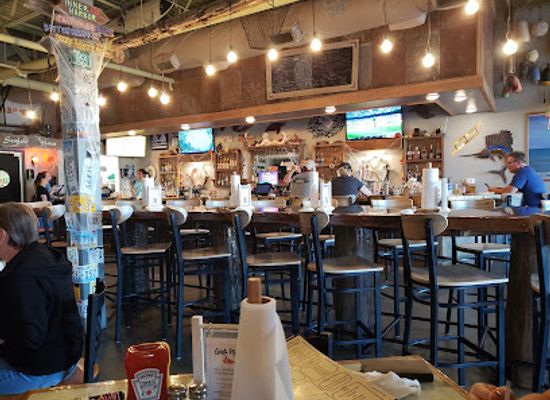 north-carolina/piedmont/restaurant/the-blind-pelican-seafood-house
