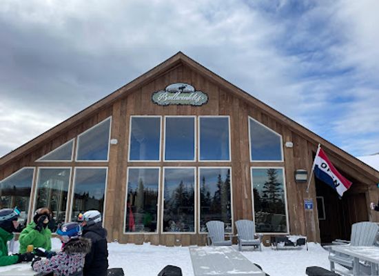maine/sugarloaf-mountain/restaurant/bullwinkle-s