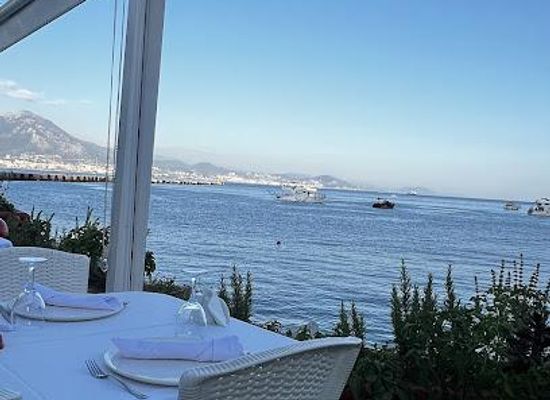 turkiye/alanya/restaurant/harbour-kitchen-bar