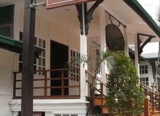philippines/baguio/session-road/restaurant/hill-station