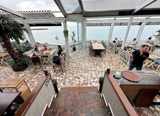 turkiye/trabzon/akcaabat/restaurant/cinik-konak-restaurant