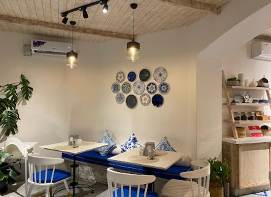 maldives/hulhumale/restaurant/mandayz