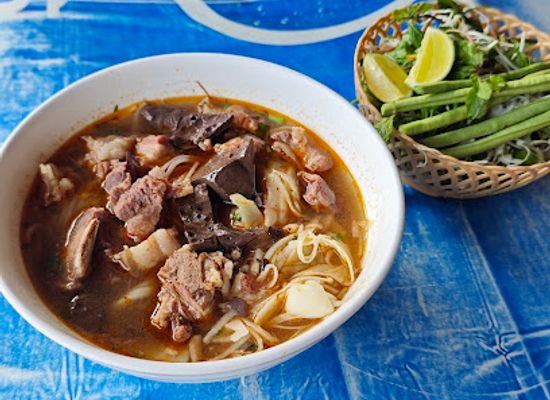 laos/houaphanh-province/restaurant/panaikham-restaurant