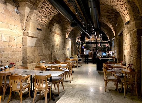 lebanon/byblos/restaurant/khan-jbeil