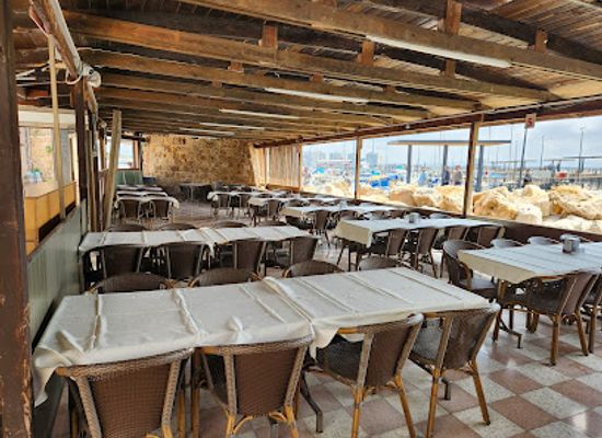israel/akko/old-city-of-acre/restaurant/abu-christo