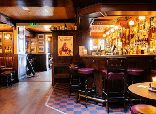 ireland/county-galway/restaurant/lowry-s-music-whiskey-bar