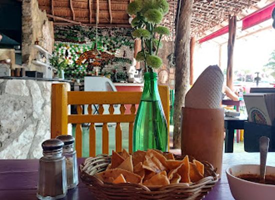 mexico/tulum/restaurant/charlie-s