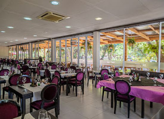 mozambique/matola/restaurant/food-lovers-grills-drinks