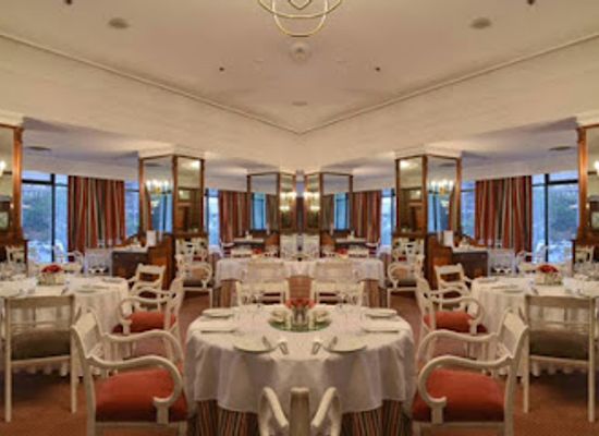 zimbabwe/midlands/restaurant/la-fontaine