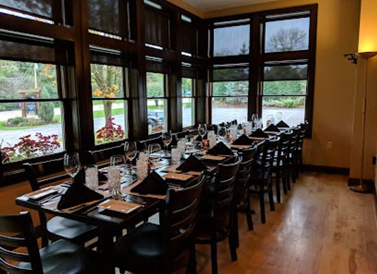 wisconsin/northern-highland/restaurant/the-blind-horse-restaurant-winery